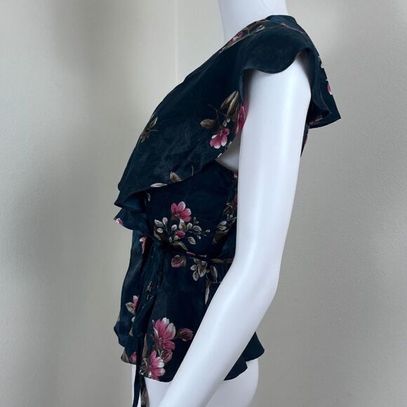 Collective Concept Size M Petite Green Pink Floral Satin Ruffle Wrap Blouse Top - Picture 3 of 13